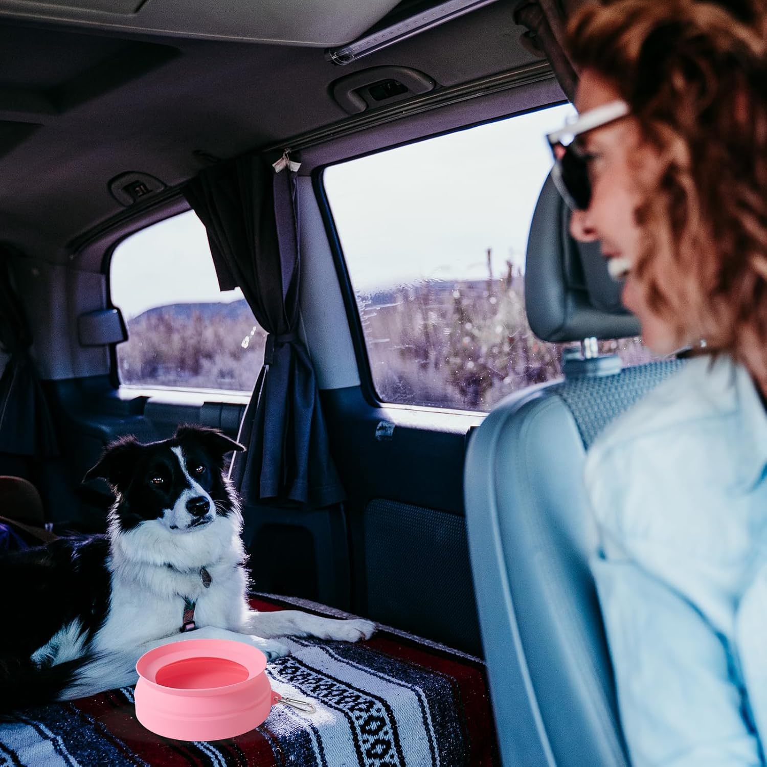 SLSON Spill Proof Dog Water Bowl for Cars,Collapsible No Splash Dog Travel Bowls Integrated Molding P