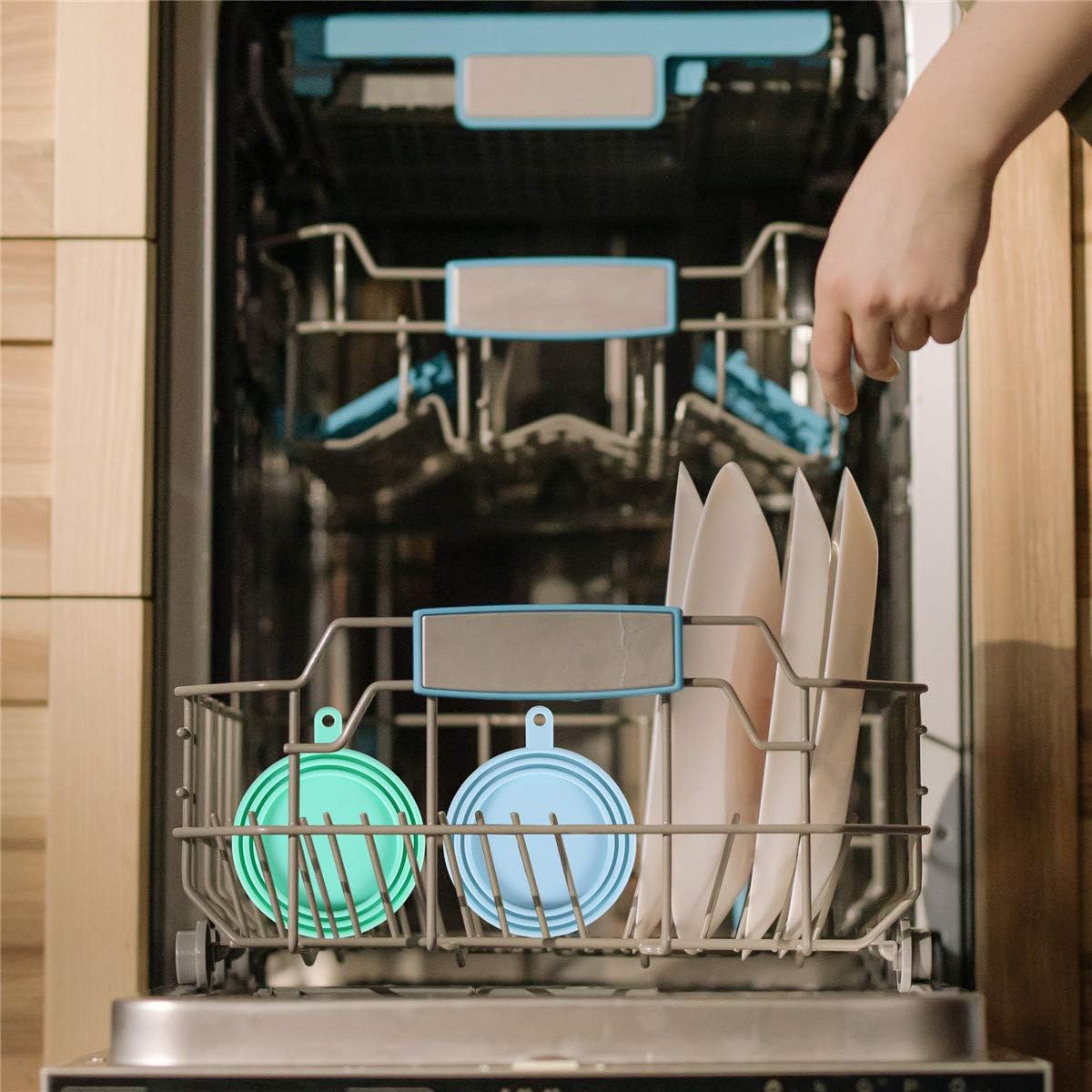 The Smart Way to Store Multiple Pet Food Can Sizes Efficiently
